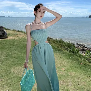 2025 gentle suspender dress women's summer vacation style long dress pleated design sense thin seaside photo skirt