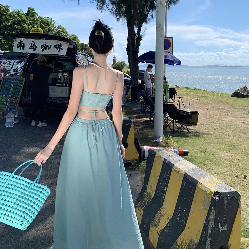2025 gentle suspender dress women's summer vacation style long dress pleated design sense thin seaside photo skirt