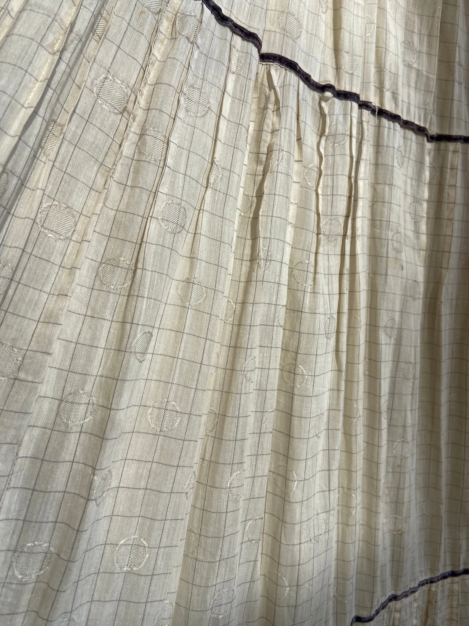 Antique Turn Of The Century Windowpane Skirt