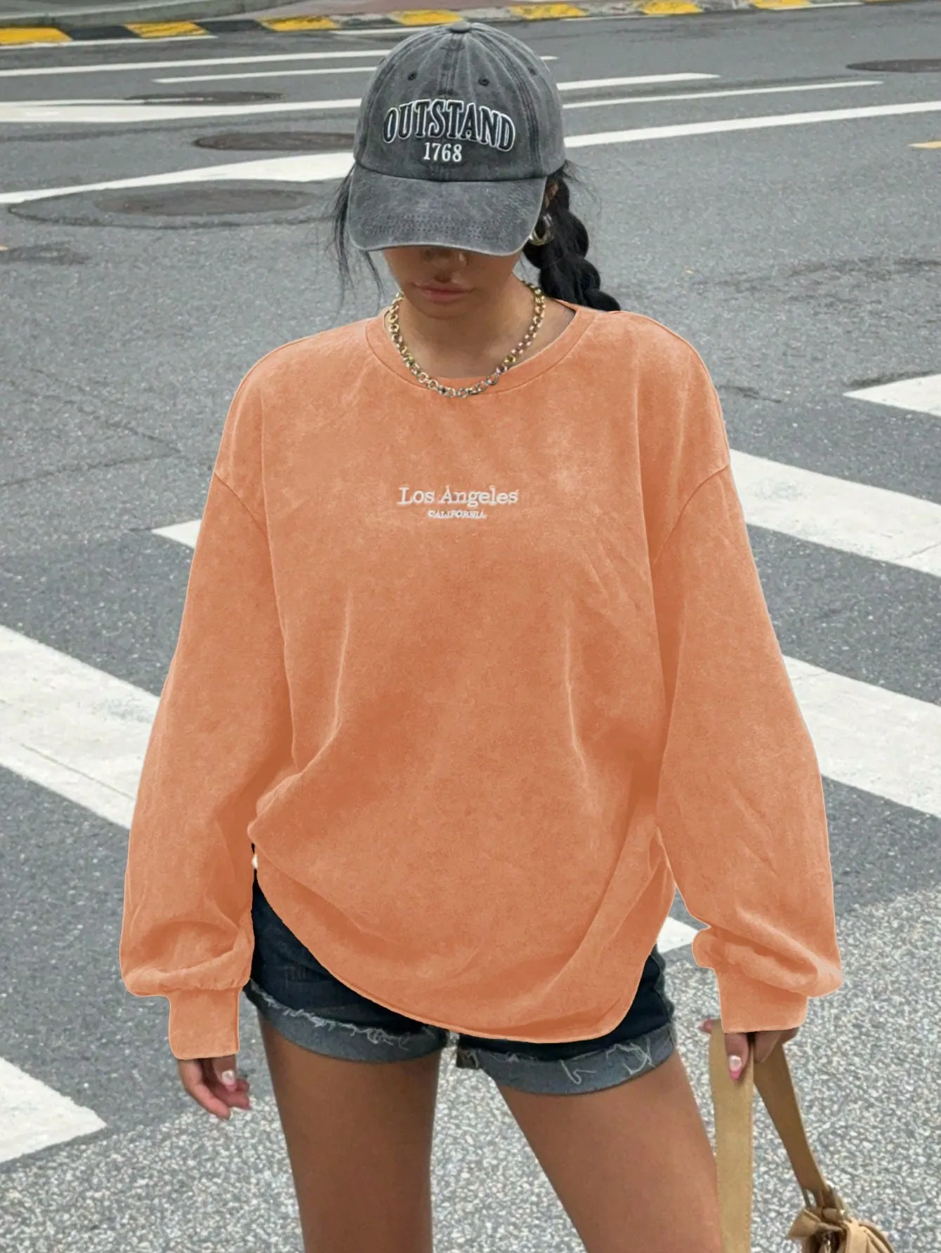 EZwear Women's Vintage Distressed Embroidery Round Neck Long Sleeve Sweatshirt T-Shirt
