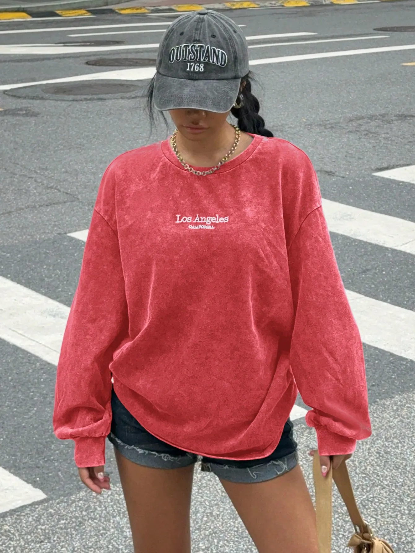 EZwear Women's Vintage Distressed Embroidery Round Neck Long Sleeve Sweatshirt T-Shirt