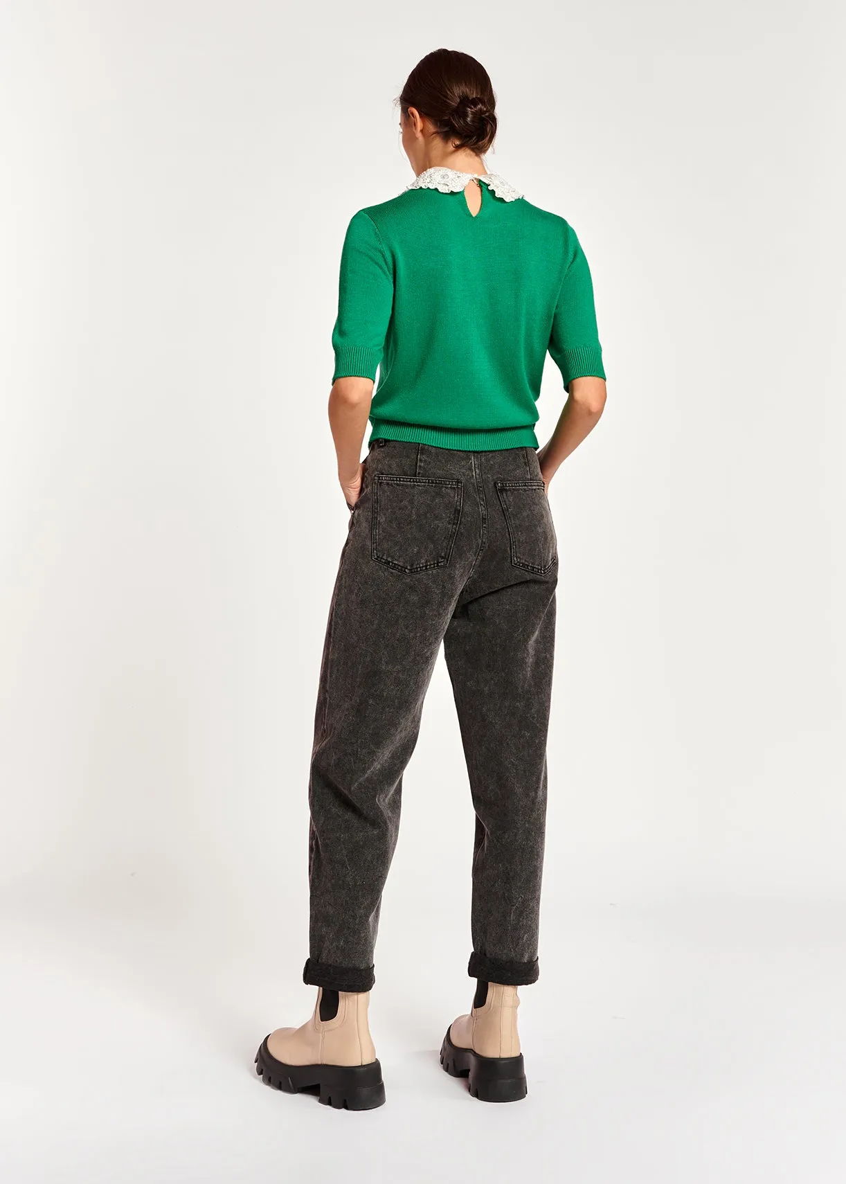 Green sweater with lace and pearl-embroidered collar