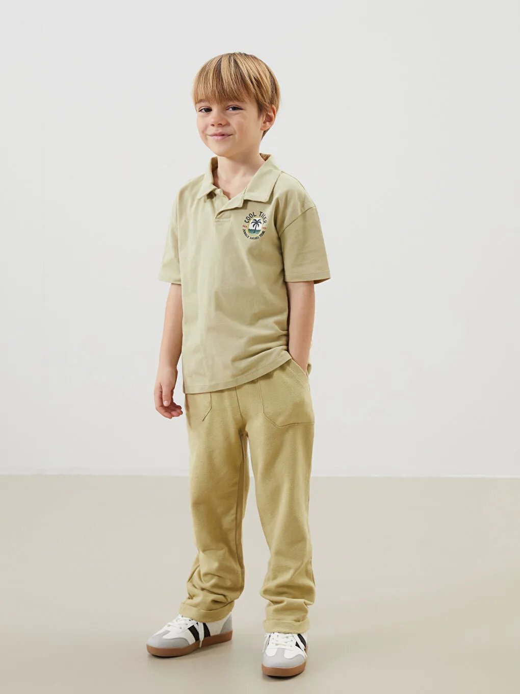 LCW Kids Khaki Elastic Waist Boy Trousers